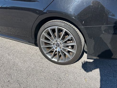 Used 2018 Mercedes-Benz C 300 4MATIC Sedan image 12