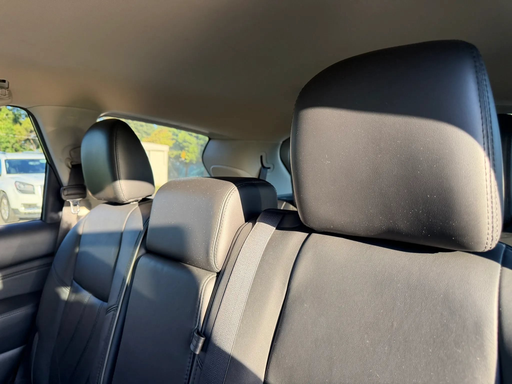 Used 2013 INFINITI JX35 FWD w/ Cargo Pkg image 15