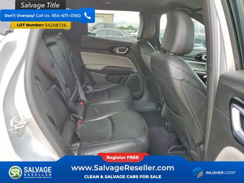 Used 2025 Jeep Compass Limited AWD/4WD image 13