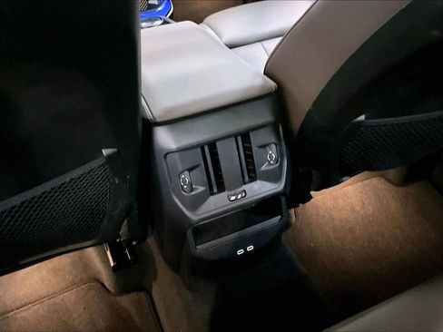 Used 2025 BMW X3 xDrive30i w/ Convenience Package image 38