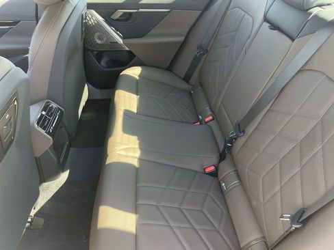 Used 2025 BMW 530i 530i image 17