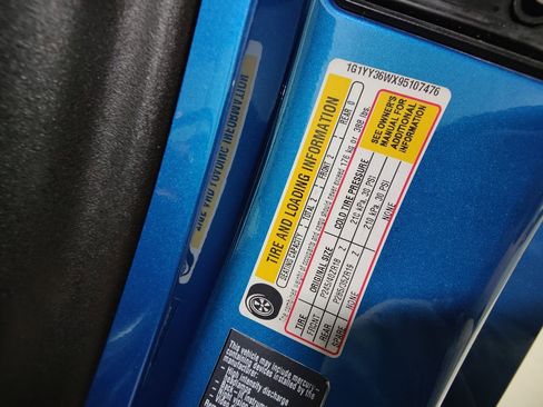 Used 2009 Chevrolet Corvette Convertible w/ Preferred Equipment Group image 23