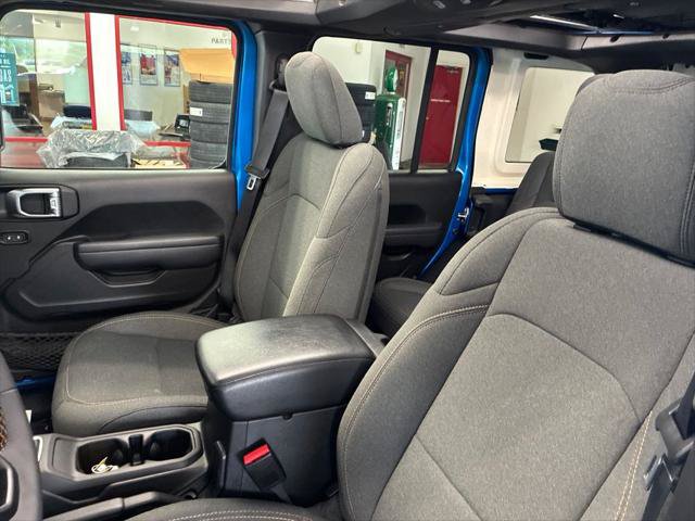 Certified 2024 Jeep Wrangler Unlimited AWD/4WD image 20