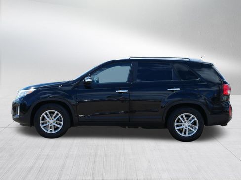 Used 2015 Kia Sorento LX AWD/4WD image 4