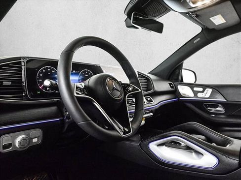 New 2026 Mercedes-Benz GLE 580 4MATIC image 10