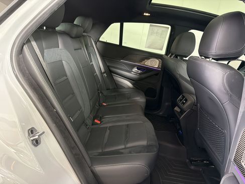 Certified 2025 Mercedes-Benz GLE 63 AMG S image 31