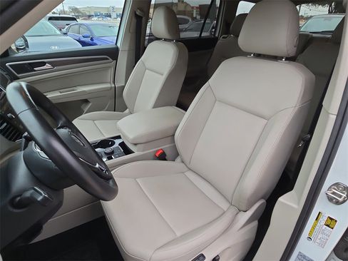 Used 2019 Volkswagen Atlas SEL image 16