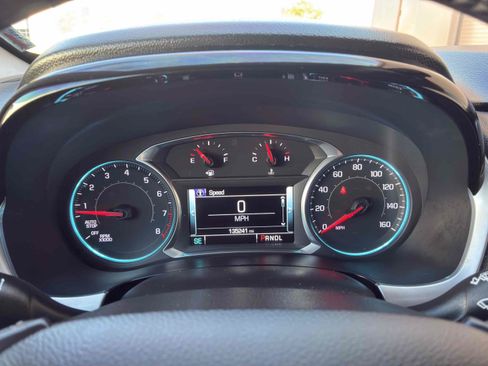 Used 2019 Chevrolet Traverse Premier w/ Redline Edition FWD image 24