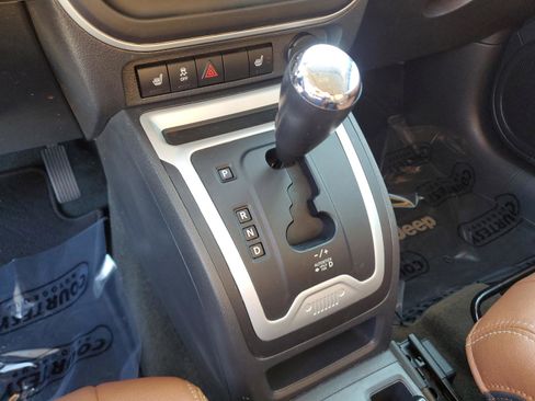 Used 2016 Jeep Compass High Altitude image 26