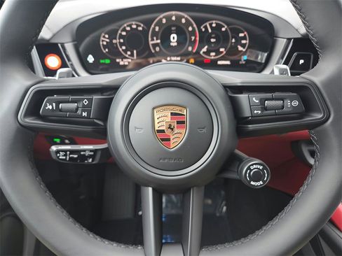 New 2026 Porsche Cayenne Coupe image 9