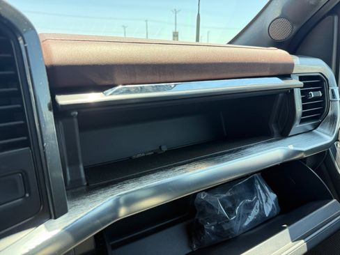 Used 2023 Ford F150 Lariat AWD/4WD image 27