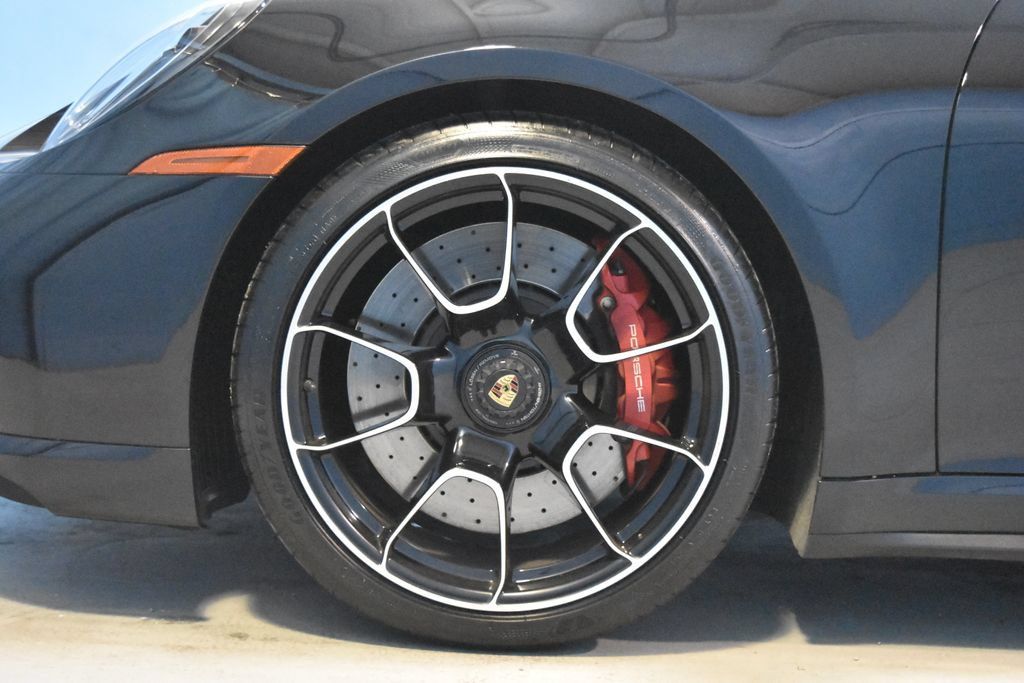 Certified 2021 Porsche 911 Turbo AWD/4WD image 28