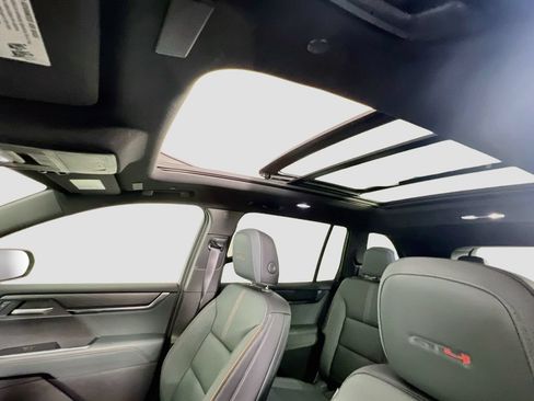 Certified 2024 GMC Acadia AT4 w/ Luxury Package AWD/4WD image 22