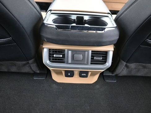 Used 2022 Ford F150 Lariat image 18