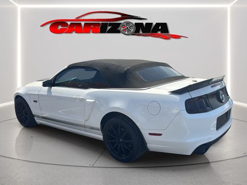 Used 2013 Ford Mustang GT Premium w/ Electronics Pkg RWD image 9