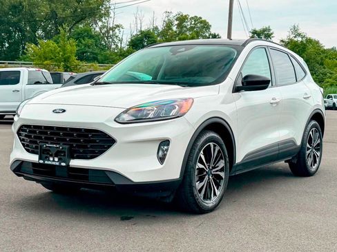 Used 2022 Ford Escape SEL w/ SEL Stealth AWD Package image 7