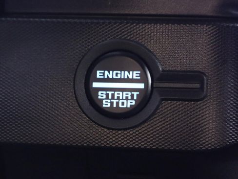 Used 2021 Ford Bronco First Edition AWD/4WD image 26