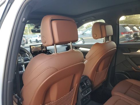 Certified 2024 Audi Q5 2.0T Prestige w/ Prestige Package AWD/4WD image 18