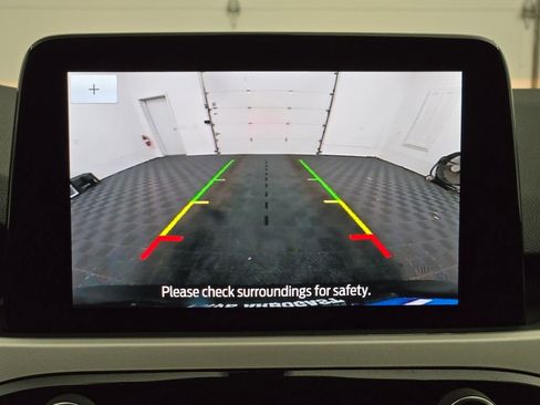 Used 2022 Ford Escape SE w/ Convenience Package image 3