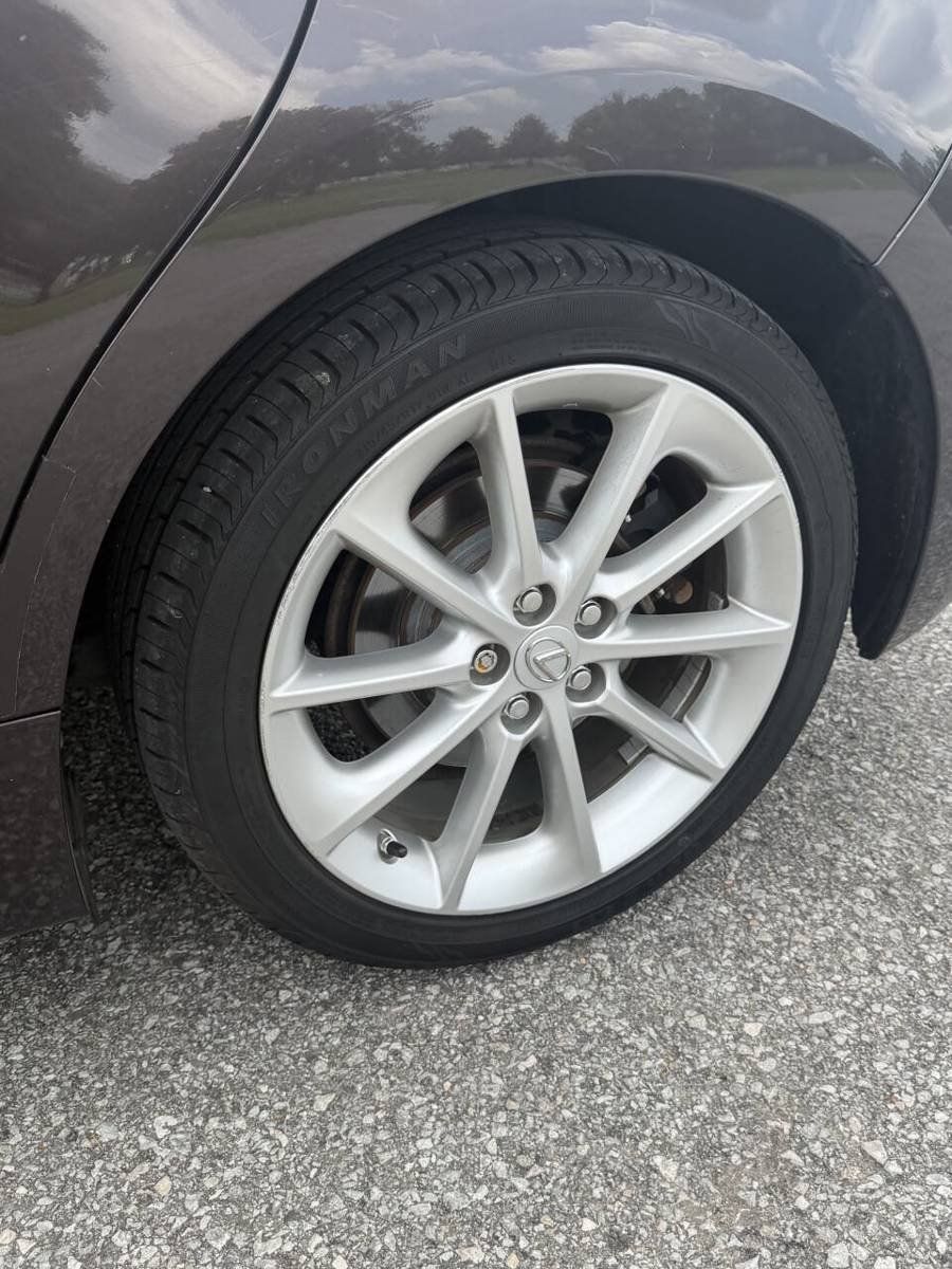 Used 2013 Lexus CT 200h FWD image 11
