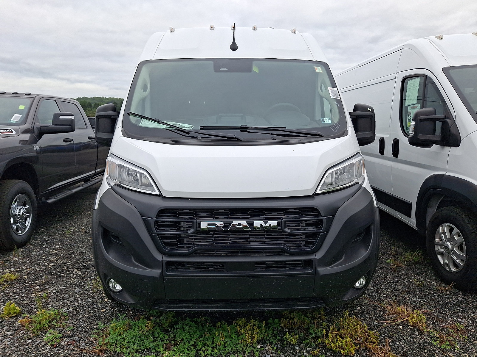 New 2026 RAM ProMaster 3500 w/ Convenience Group FWD image 2