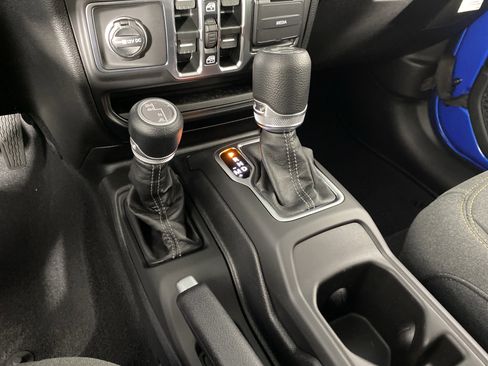 New 2025 Jeep Wrangler Sport S image 28