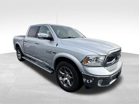 Used 2017 RAM 1500 Limited image 11