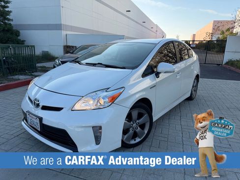 Used 2015 Toyota Prius Persona Series image 5