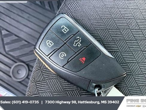 Used 2024 Chevrolet Silverado 1500 LT Trail Boss image 9