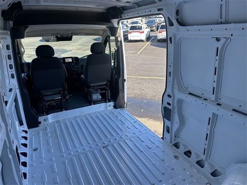 Used 2025 RAM ProMaster 2500 image 18