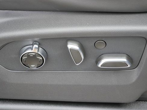 New 2026 GMC Yukon AT4 Ultimate image 23