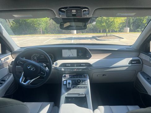 Used 2022 Hyundai Palisade Limited FWD image 24