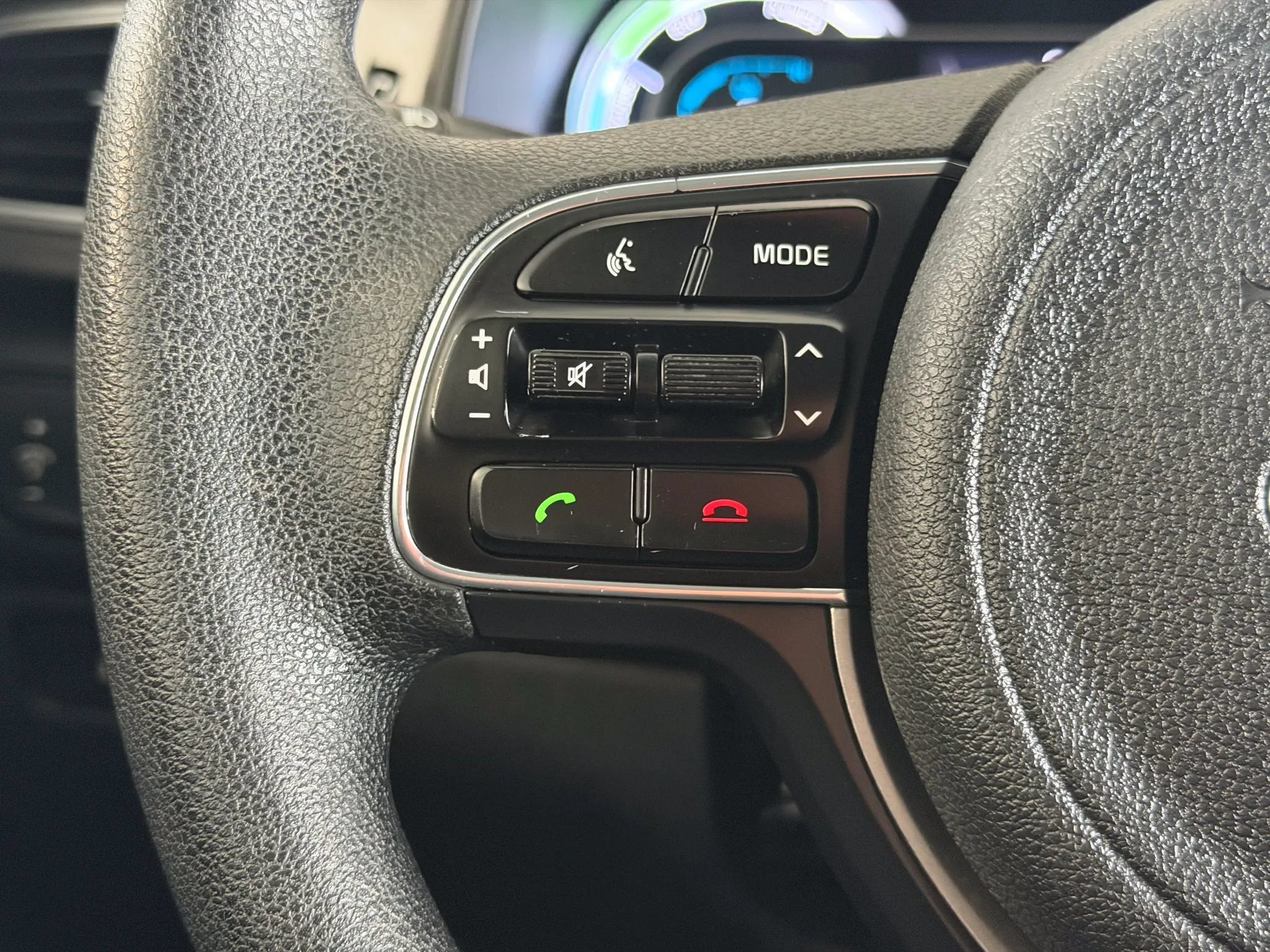 Used 2018 Kia Niro LX FWD image 32