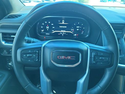 Used 2023 GMC Yukon SLT w/ SLT Premium Package AWD/4WD image 29
