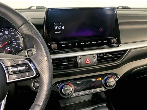 Certified 2024 Kia Forte GT-Line w/ GT-Line Premium Package FWD image 6