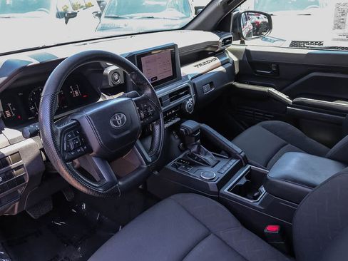 Used 2024 Toyota Tacoma SR5 RWD image 17
