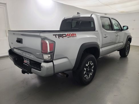 Used 2023 Toyota Tacoma TRD Sport image 4
