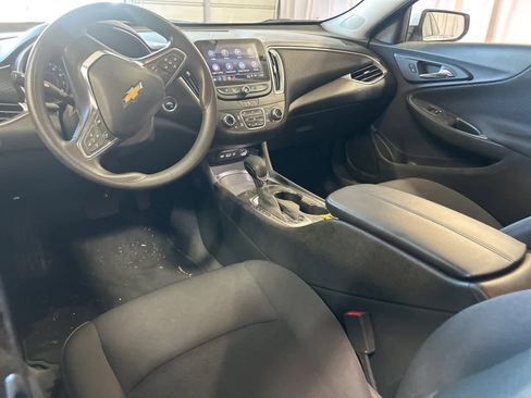 New 2025 Chevrolet Malibu LT image 23