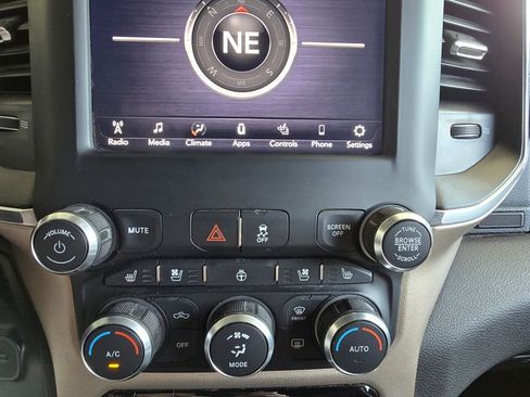 Used 2019 RAM 2500 Laramie image 35