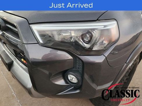 Used 2022 Toyota 4Runner TRD Off-Road Premium image 14