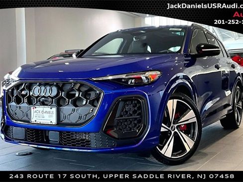 New 2025 Audi SQ5 Premium Plus image 1