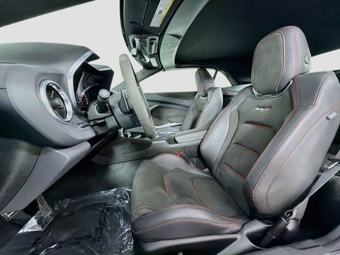 Used 2024 Chevrolet Camaro ZL1 RWD image 22