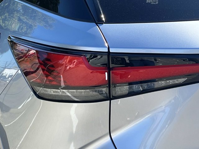 Used 2025 Lexus RX 350 Premium Plus w/ Accessory Package (Z1) FWD image 10