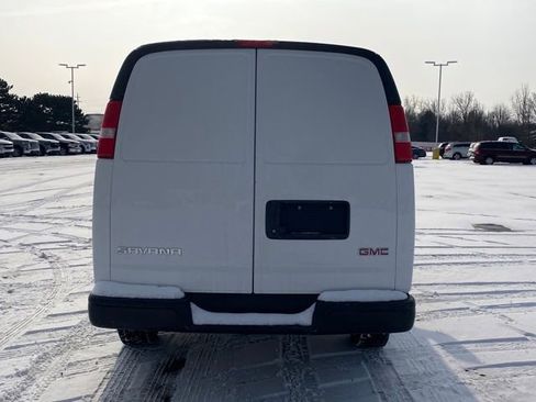 Used 2024 GMC Savana 2500 Work Van image 4