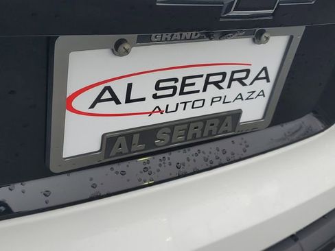 Certified 2025 Chevrolet Traverse LT w/ Driver Confidence Package image 6