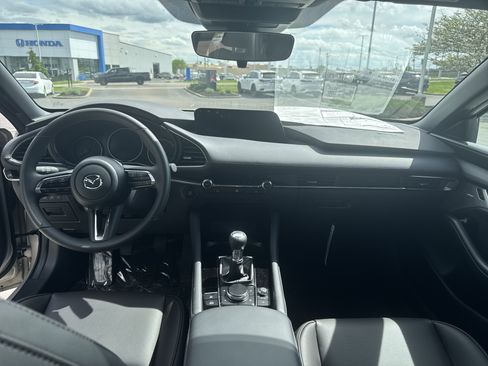 New 2026 MAZDA MAZDA3 2.5 S Hatchback w/ Premium Pkg FWD image 6