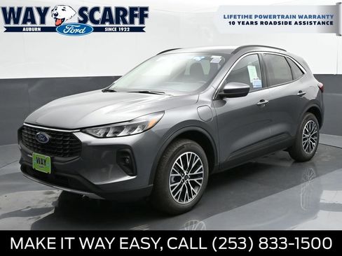 New 2024 Ford Escape SE FWD image 1