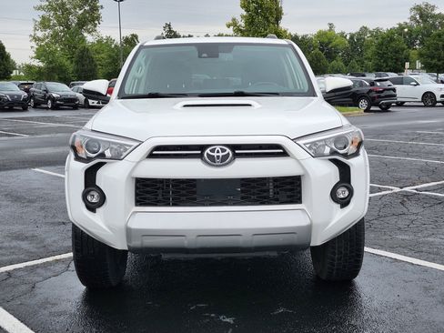 Used 2022 Toyota 4Runner TRD Off-Road image 3