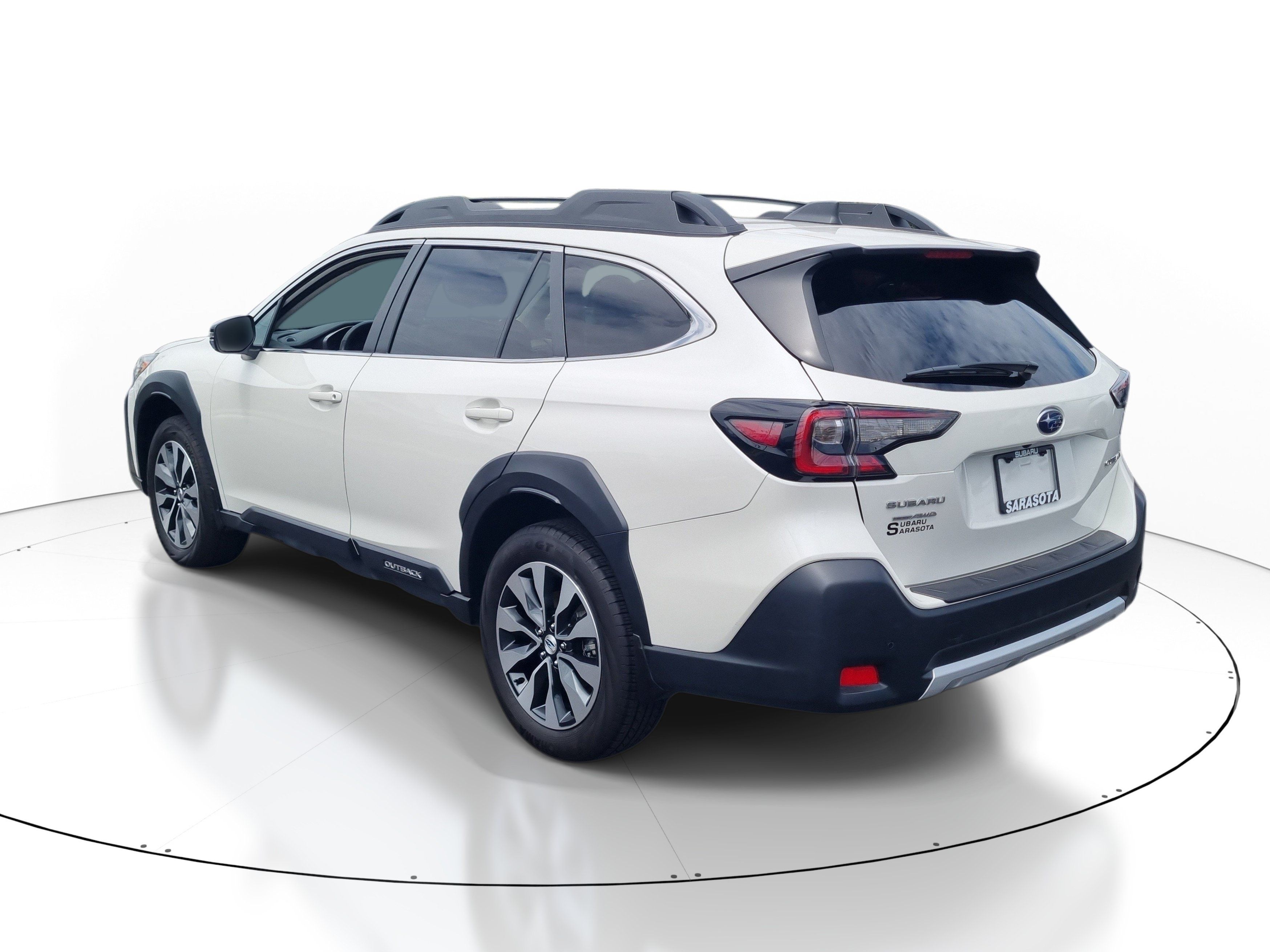 Certified 2024 Subaru Outback Limited AWD/4WD image 4