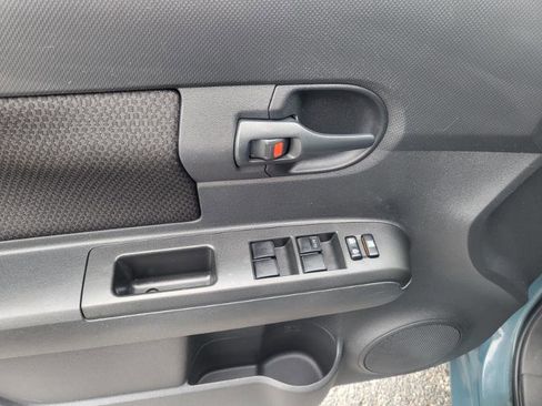 Used 2008 Scion xB Wagon image 20